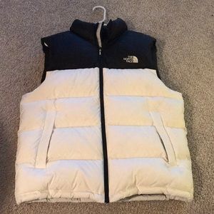 Men’s north face vest